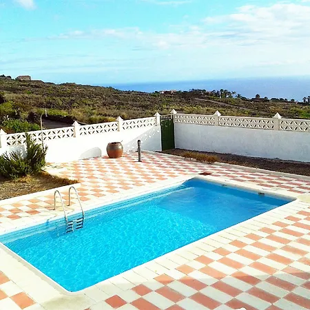 Apartment Residencial El Poleal *